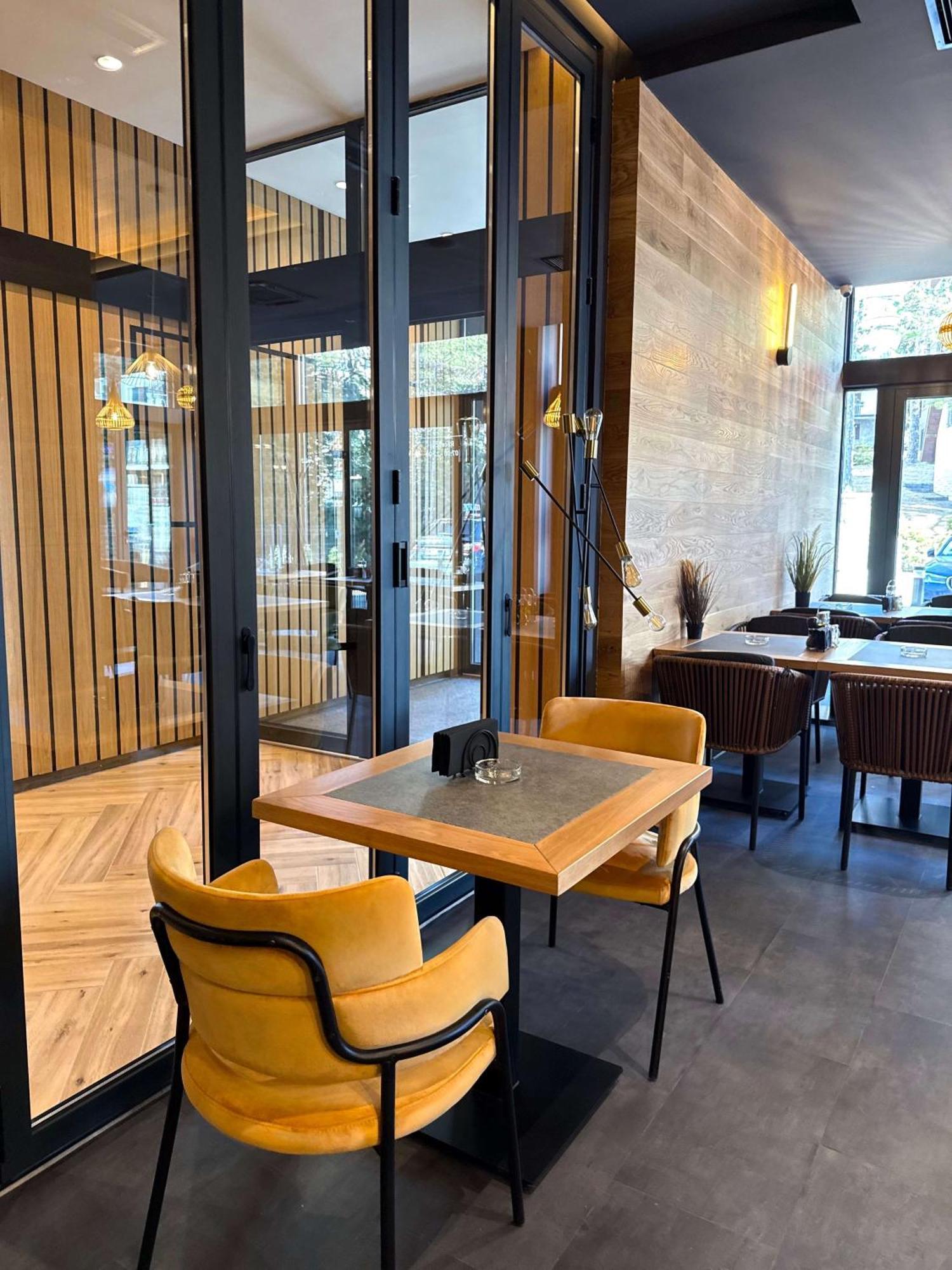 Safran Zlatibor Hotell Exteriör bild